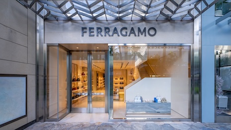 Façade de la boutique Ferragamo au Royal Hawaiian Center