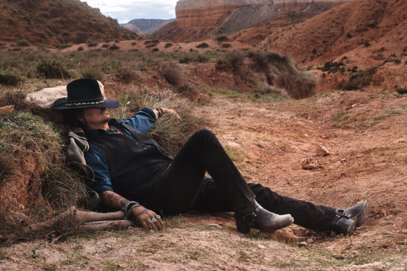 Dior transporte le Far West au Somerset House de Londres avec Fort Sauvage