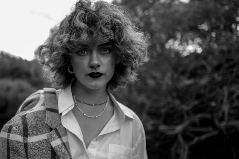 Femmes dans le luxe : Molly Anderson, responsable de la confection féminine chez Richard Anderson